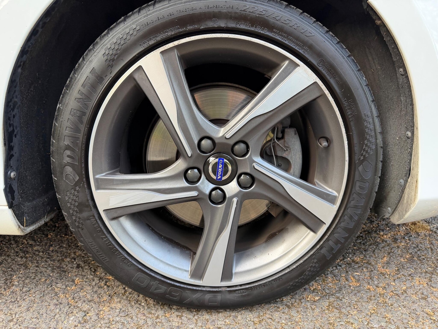 Used Volvo V40 2016 for sale - 76152472: Photo 21