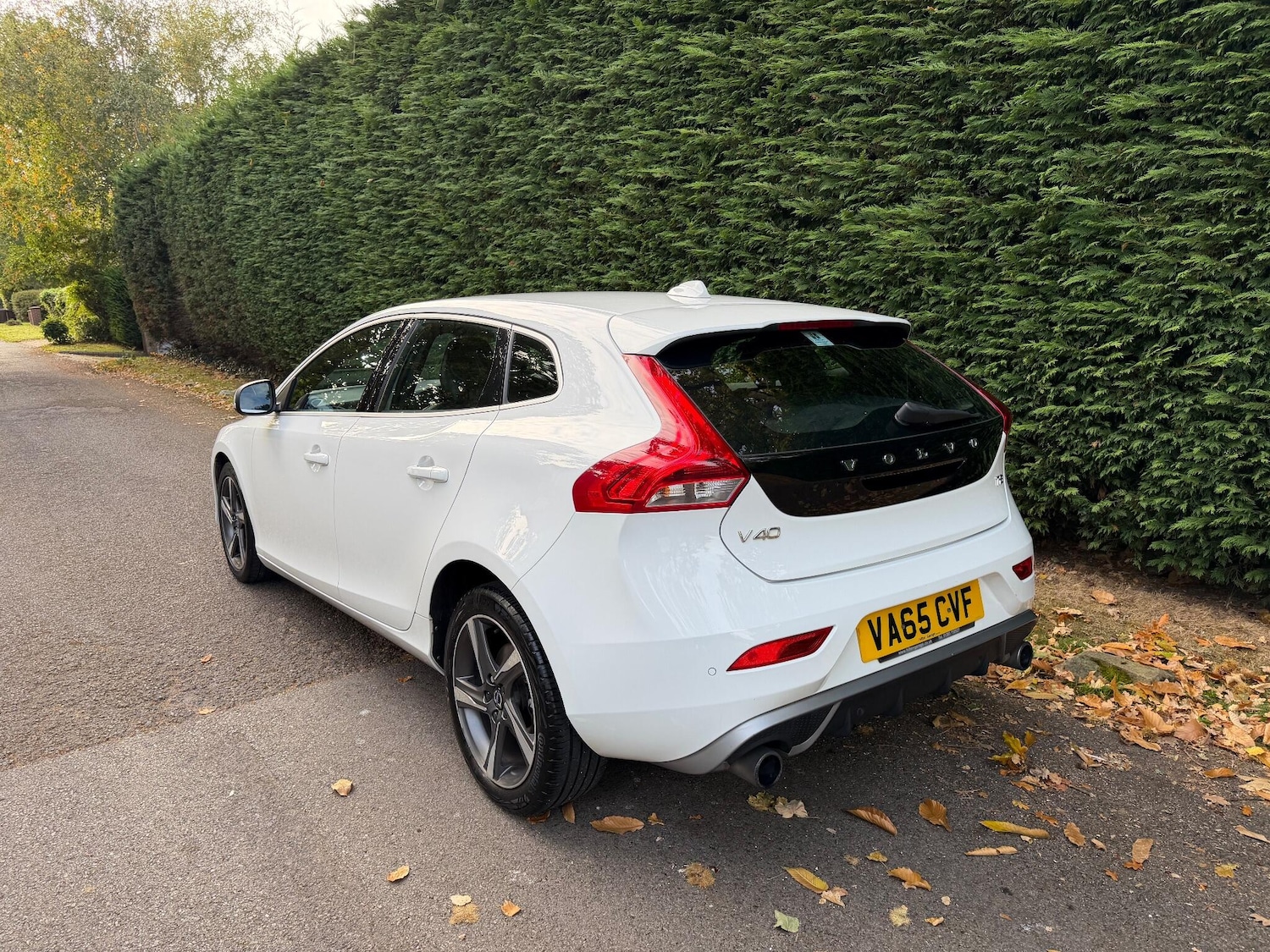 Used Volvo V40 2016 for sale - 76152472: Photo 9