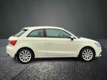 Used Audi A1 2011 for sale - 78611788: Photo