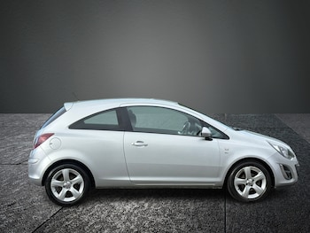 Used Vauxhall Corsa 2015 for sale - 78611084: Photo