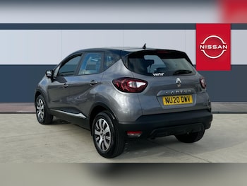 Used Renault Captur 2020 for sale - 76194709: Photo