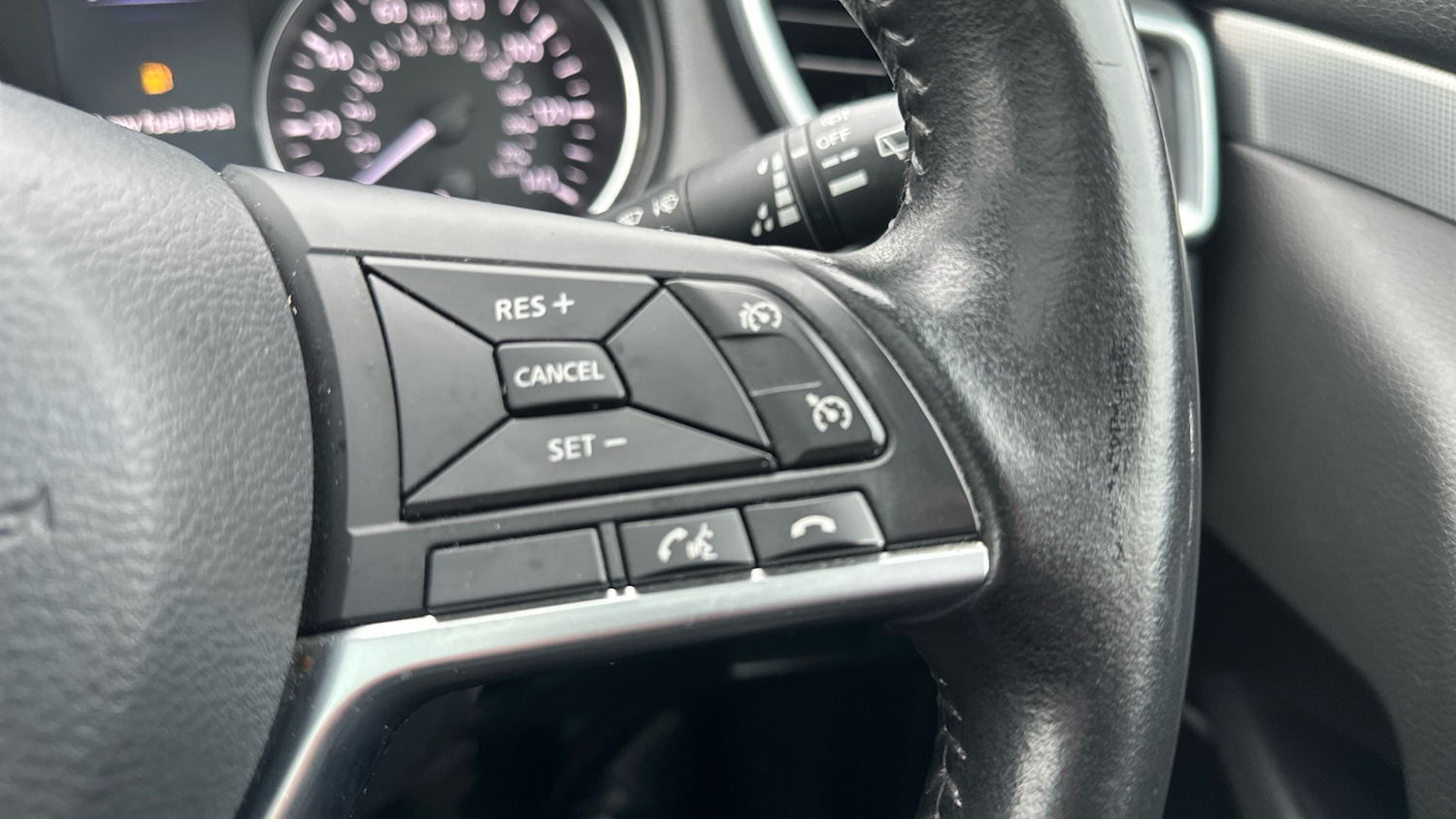 Used Nissan Qashqai 2017 for sale - 77323849: Photo 22