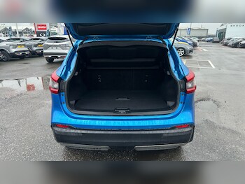 Used Nissan Qashqai 2017 for sale - 77323849: Photo