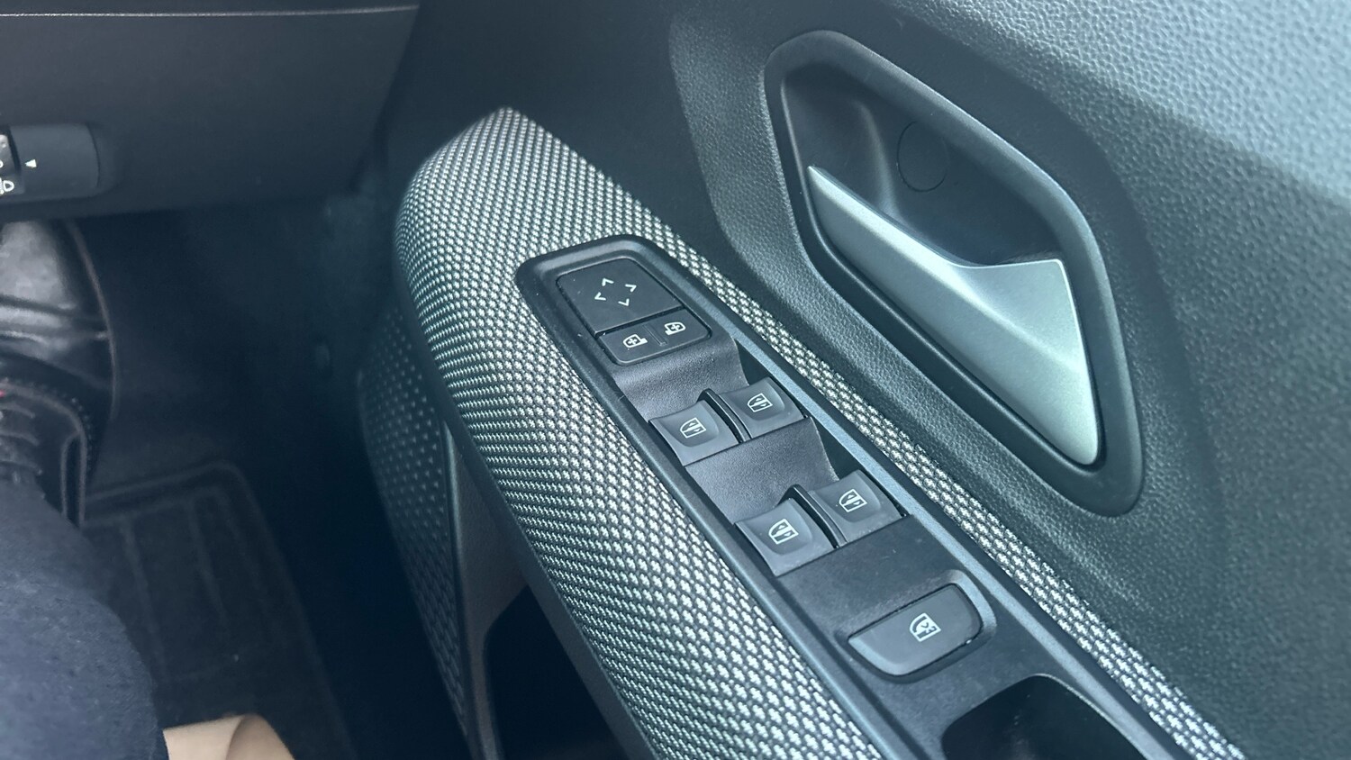 Used Dacia Sandero Stepway 2024 for sale - 76577066: Photo 21