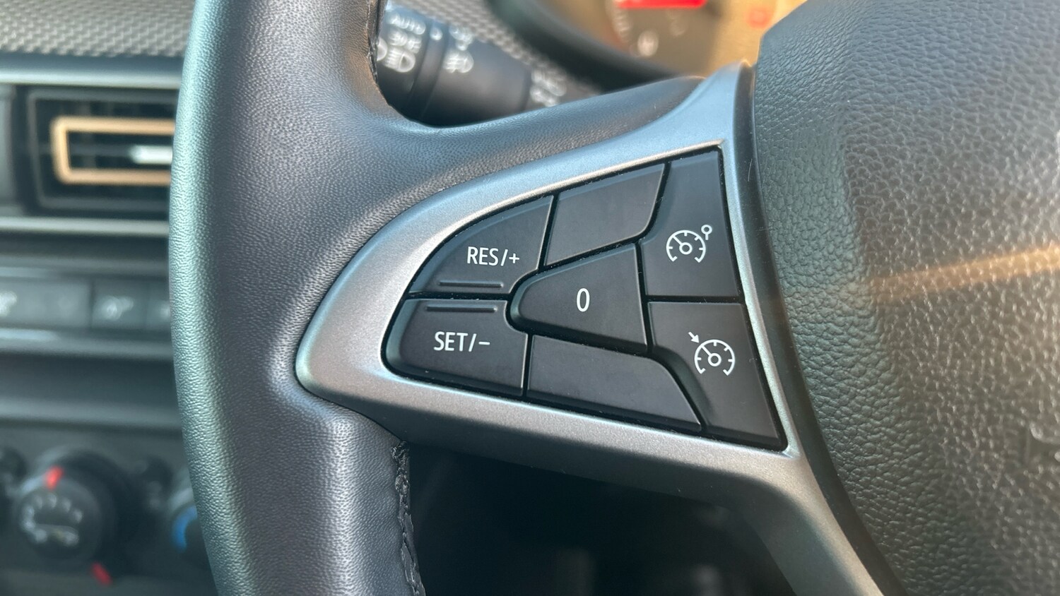 Used Dacia Sandero Stepway 2024 for sale - 76577066: Photo 24