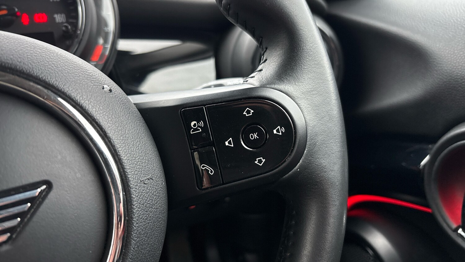 Used MINI Hatch 2021 for sale - 77830456: Photo 22