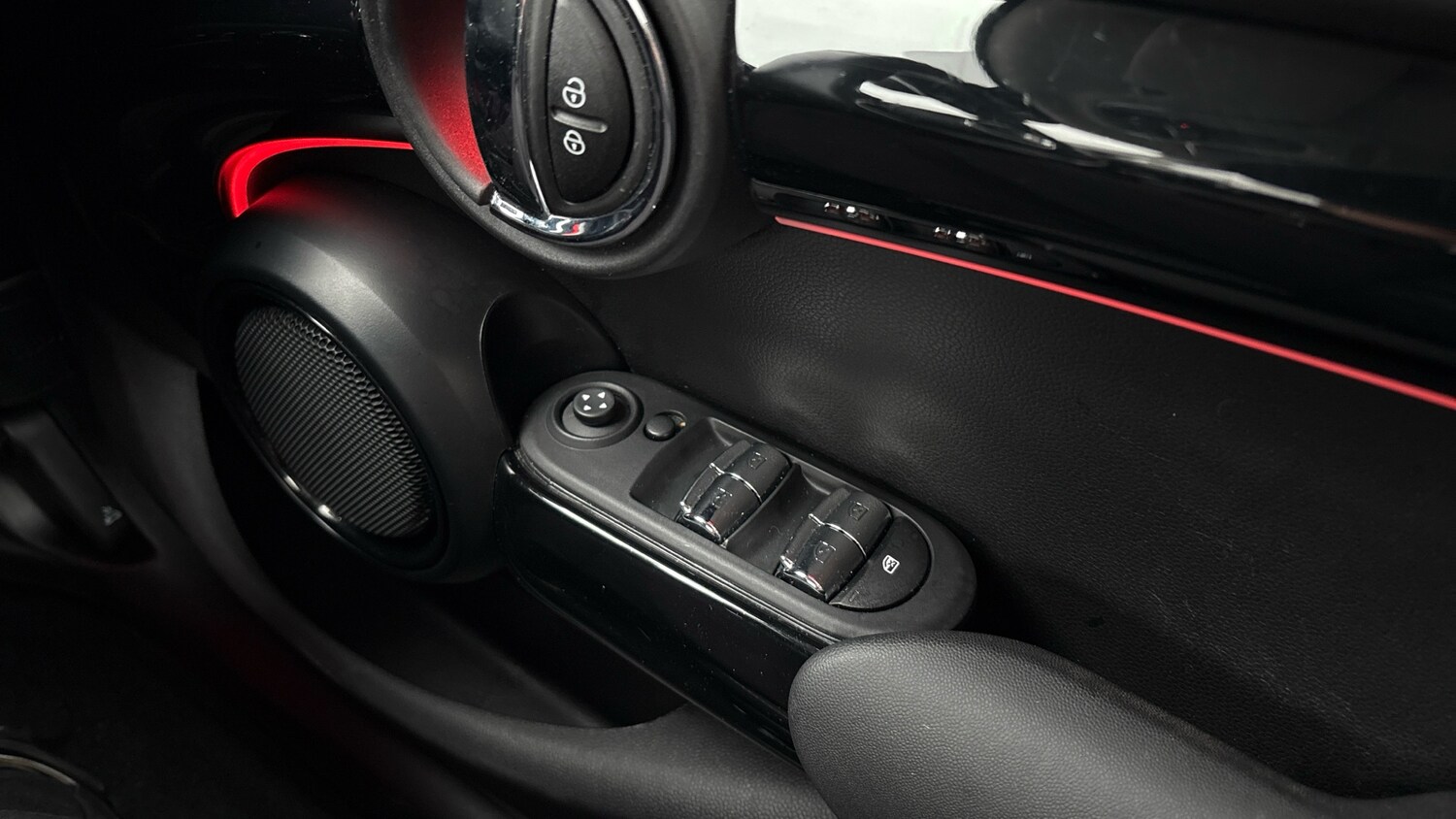 Used MINI Hatch 2021 for sale - 77830456: Photo 26