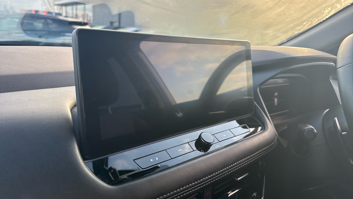 Used Nissan X-Trail 2024 for sale - 76504879: Photo 12