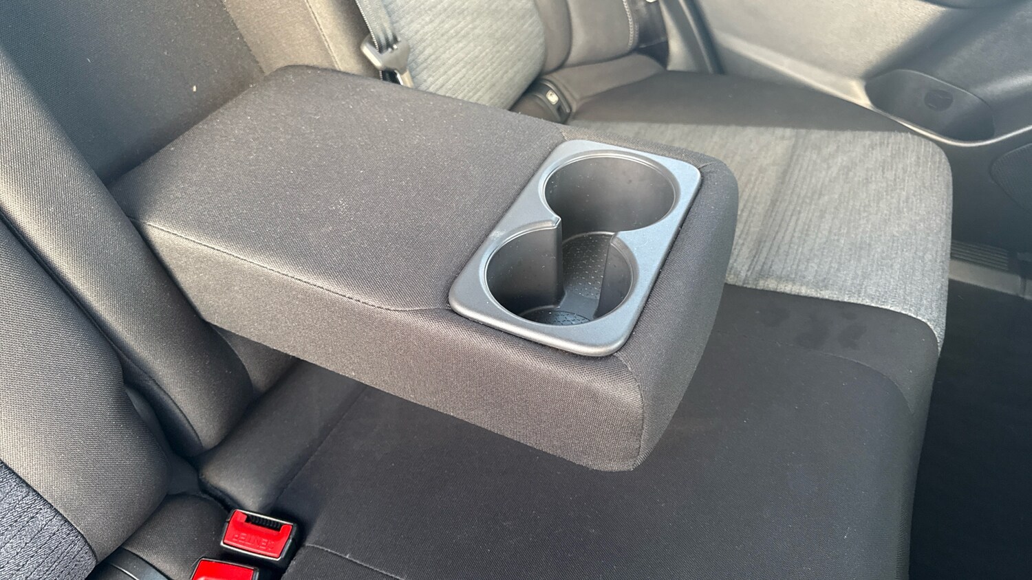 Used Nissan X-Trail 2024 for sale - 76504879: Photo 31