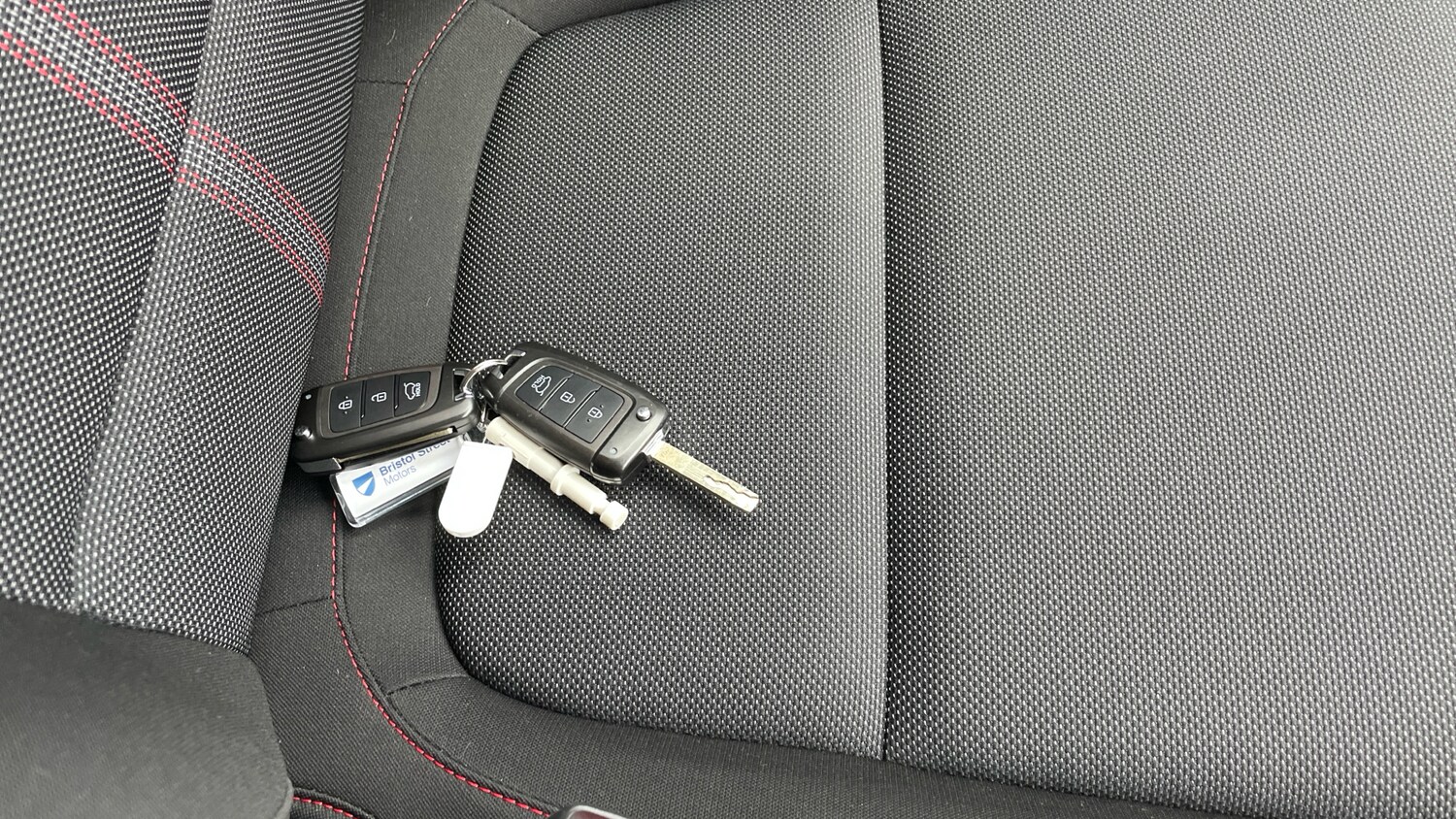 Used Hyundai KONA 2022 for sale - 77906268: Photo 20