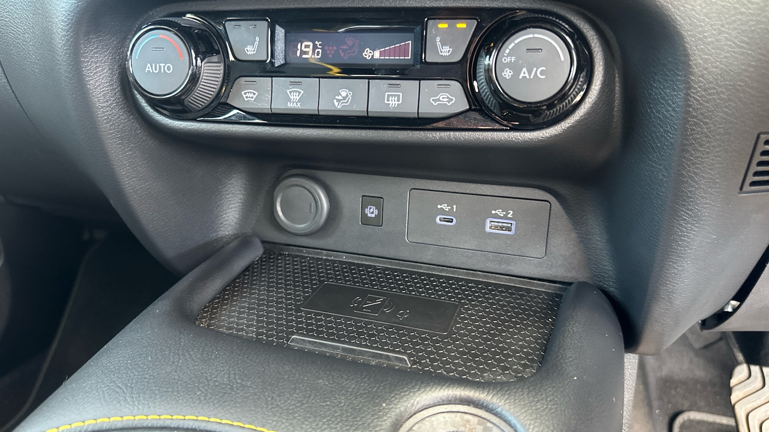 Used Nissan Juke 2024 for sale - 76311360: Photo 28