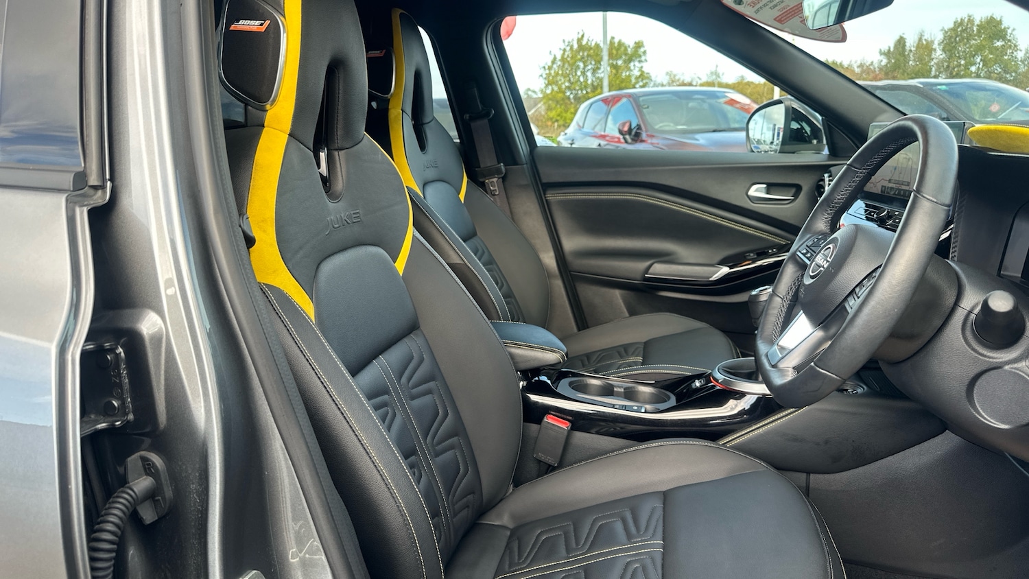 Used Nissan Juke 2024 for sale - 76311360: Photo 33