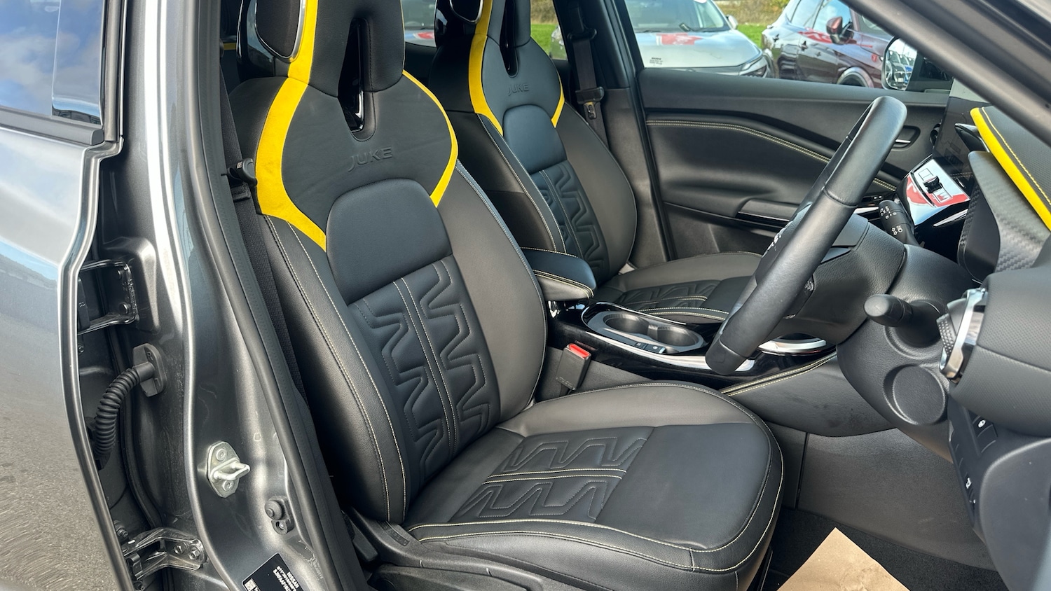 Used Nissan Juke 2024 for sale - 76311360: Photo 34