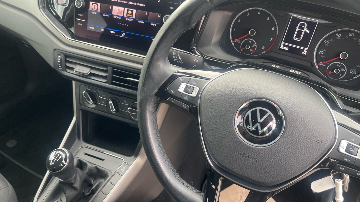 Used Volkswagen Polo 2021 for sale - 76322481: Photo 10