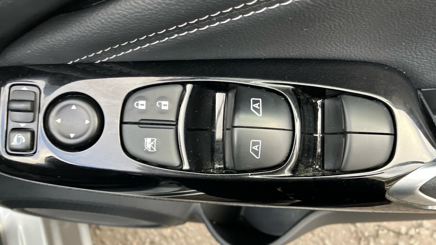 Used Nissan Juke 2024 for sale - 77490624: Photo 31