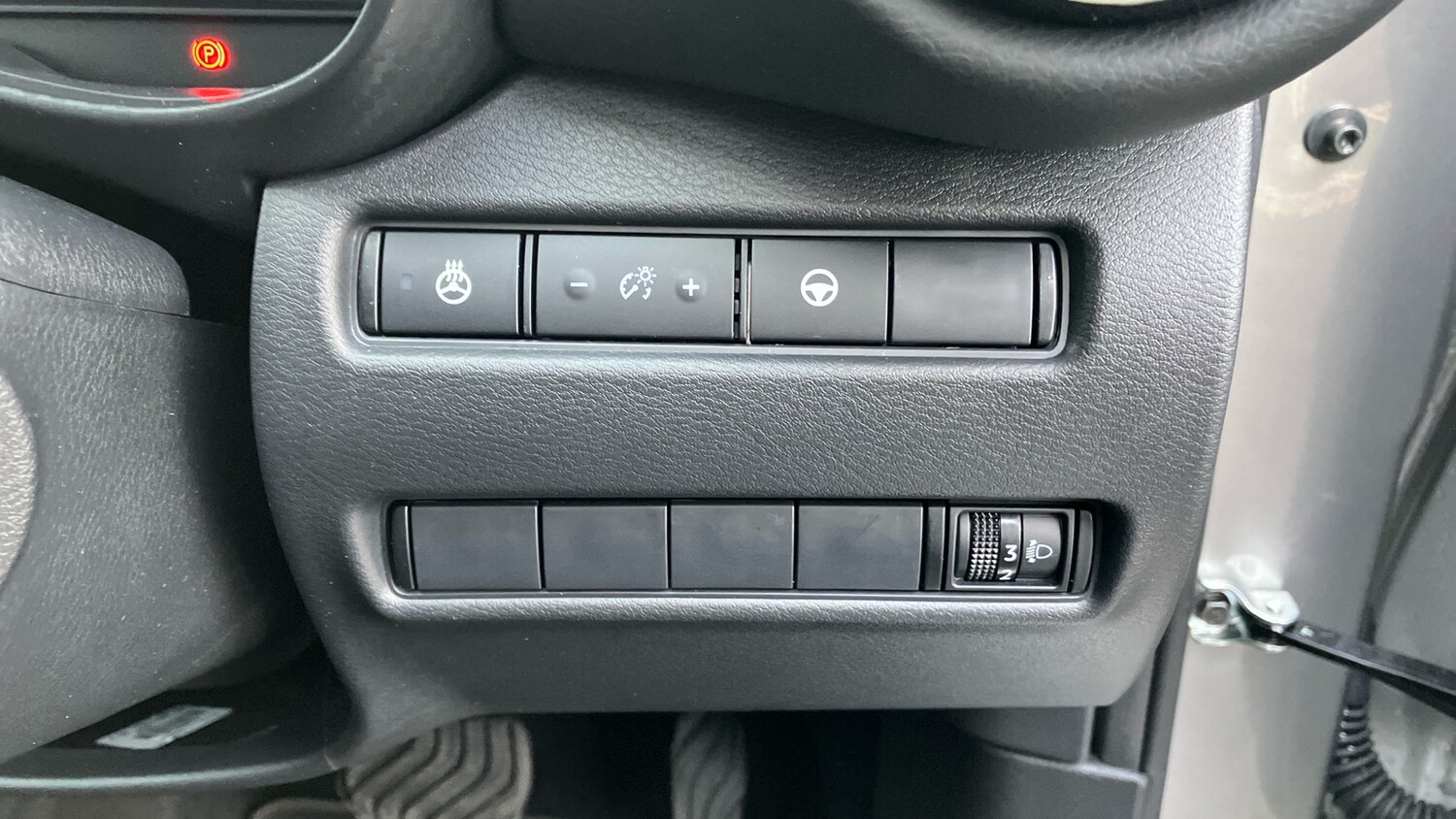 Used Nissan Juke 2024 for sale - 77490624: Photo 41