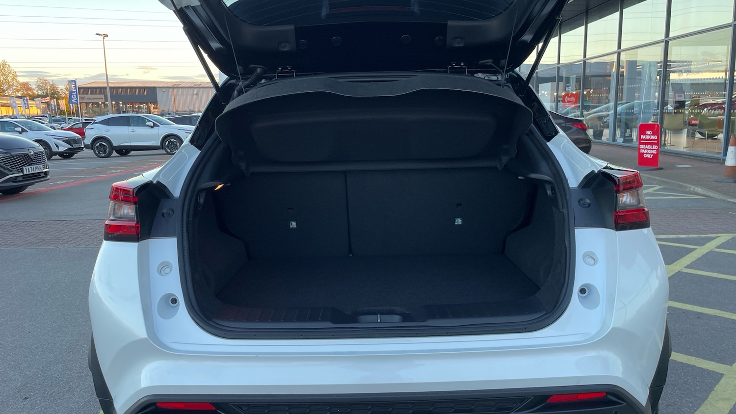 Used Nissan Juke 2024 for sale - 76192436: Photo 4