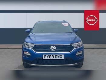 Used Volkswagen T-Roc 2019 for sale - 78566220: Photo