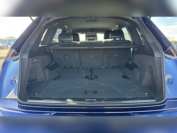 Used Audi Q7 2021 for sale - 76414939: Photo