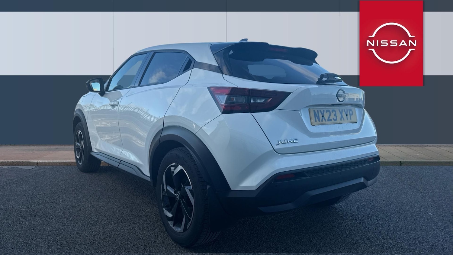 Used Nissan Juke 2023 for sale - 77392528: Photo 2