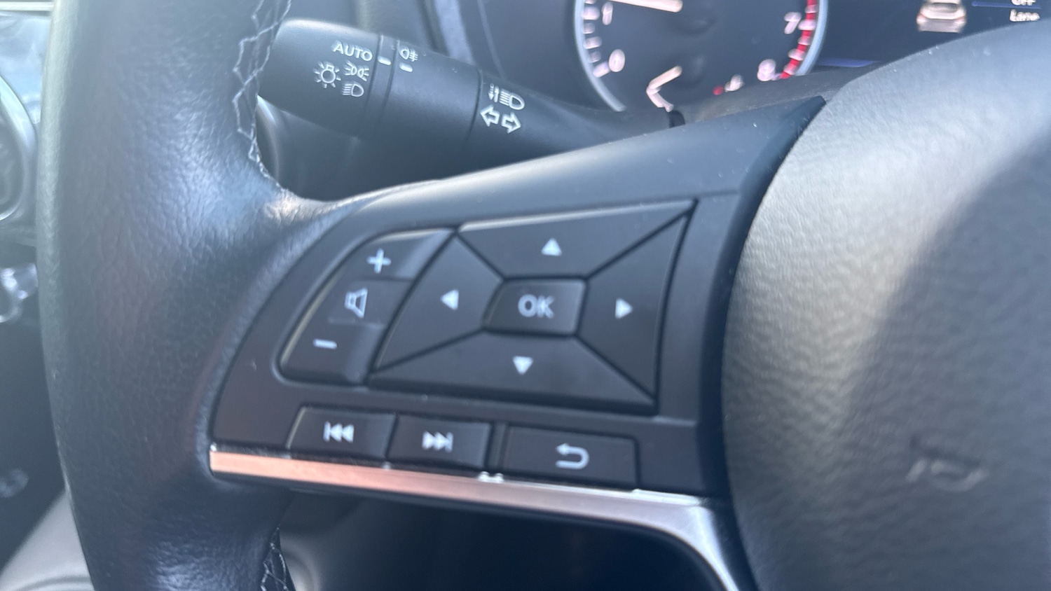 Used Nissan Juke 2023 for sale - 77392528: Photo 21