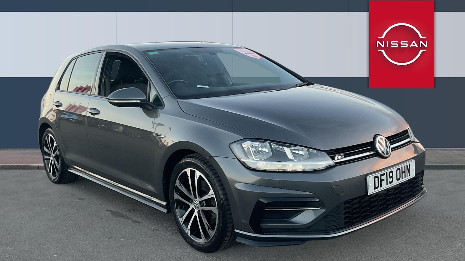 Used Volkswagen Golf 2019 for sale - 76891628: Photo 1