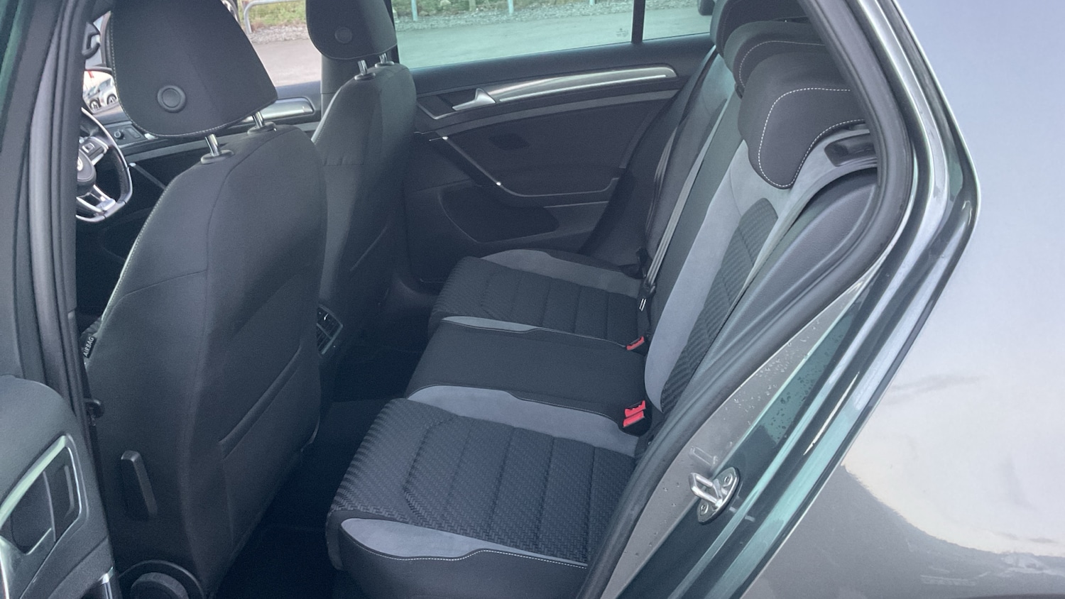 Used Volkswagen Golf 2019 for sale - 76891628: Photo 16