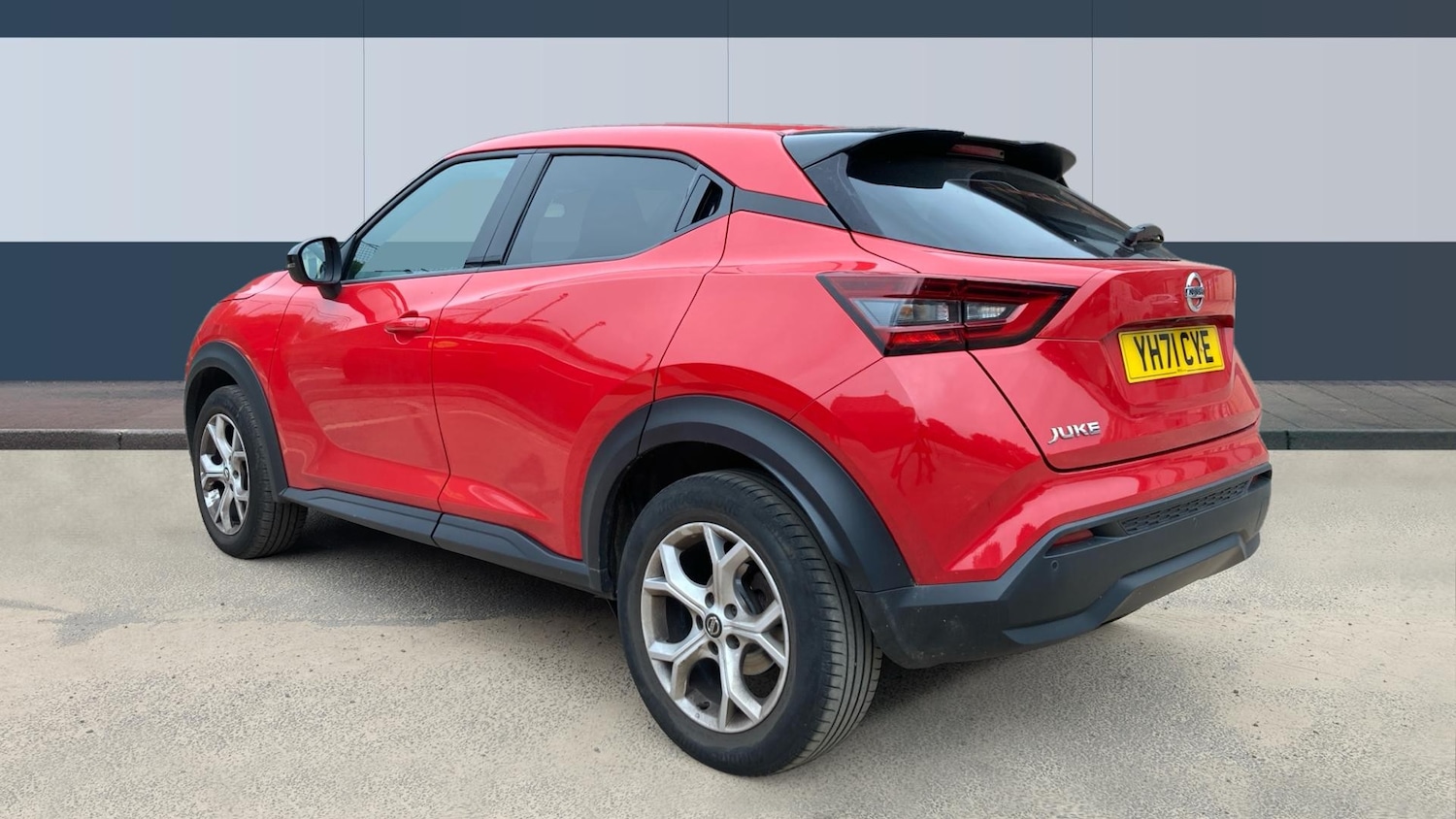 Used Nissan Juke 2022 for sale - 76207668: Photo 2