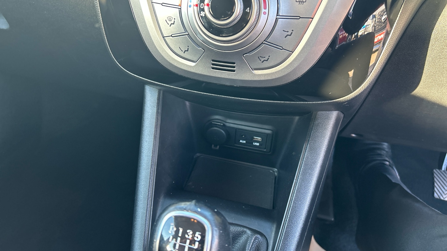 Used Hyundai Ix20 2017 for sale - 76402333: Photo 30