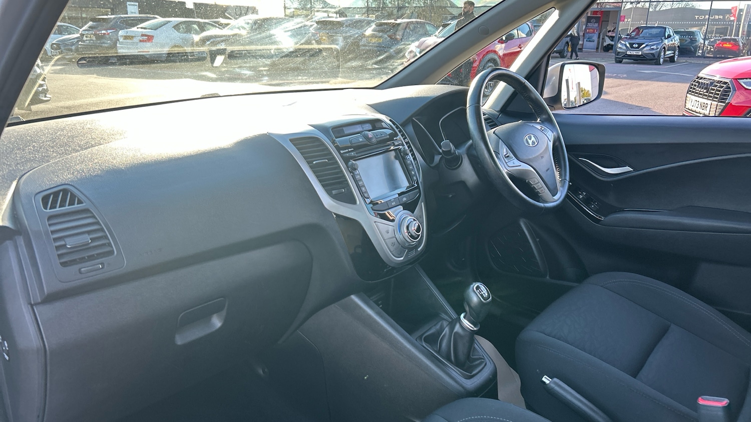 Used Hyundai Ix20 2017 for sale - 76402333: Photo 9