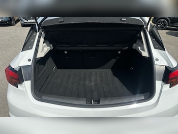 Used Vauxhall Astra 2018 for sale - 79491846: Photo