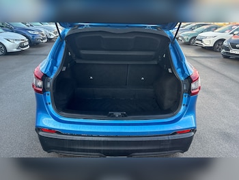 Used Nissan Qashqai 2021 for sale - 76650944: Photo