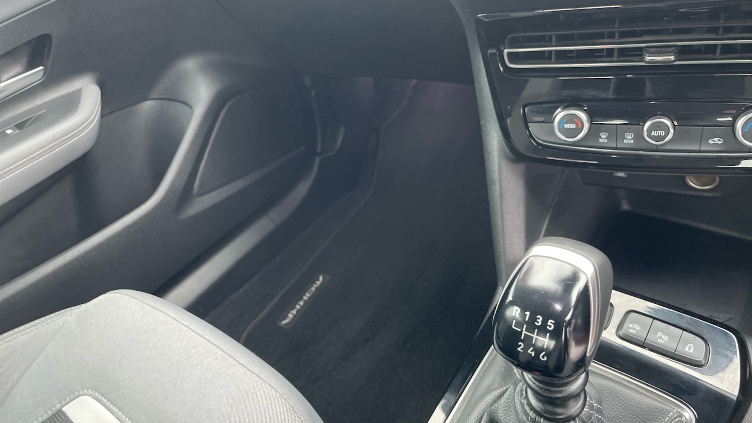 Used Vauxhall Mokka 2022 for sale - 76544236: Photo 14