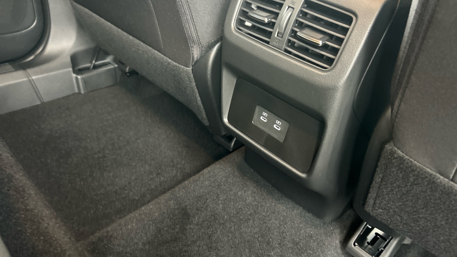 Used Nissan X-Trail 2025 for sale - 77001774: Photo 30