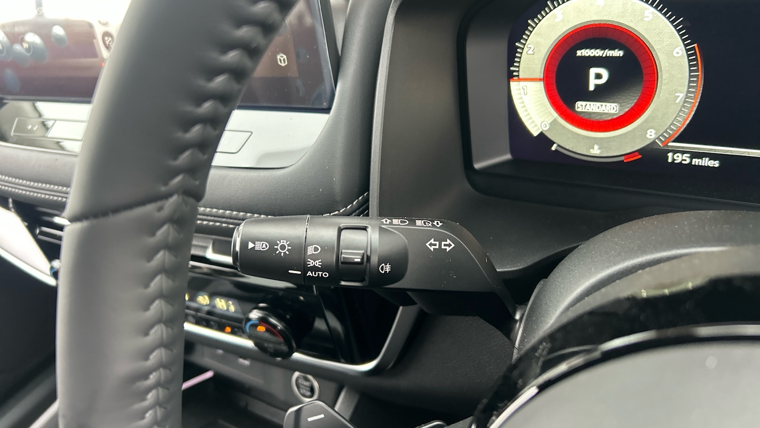 Used Nissan X-Trail 2025 for sale - 77001774: Photo 38