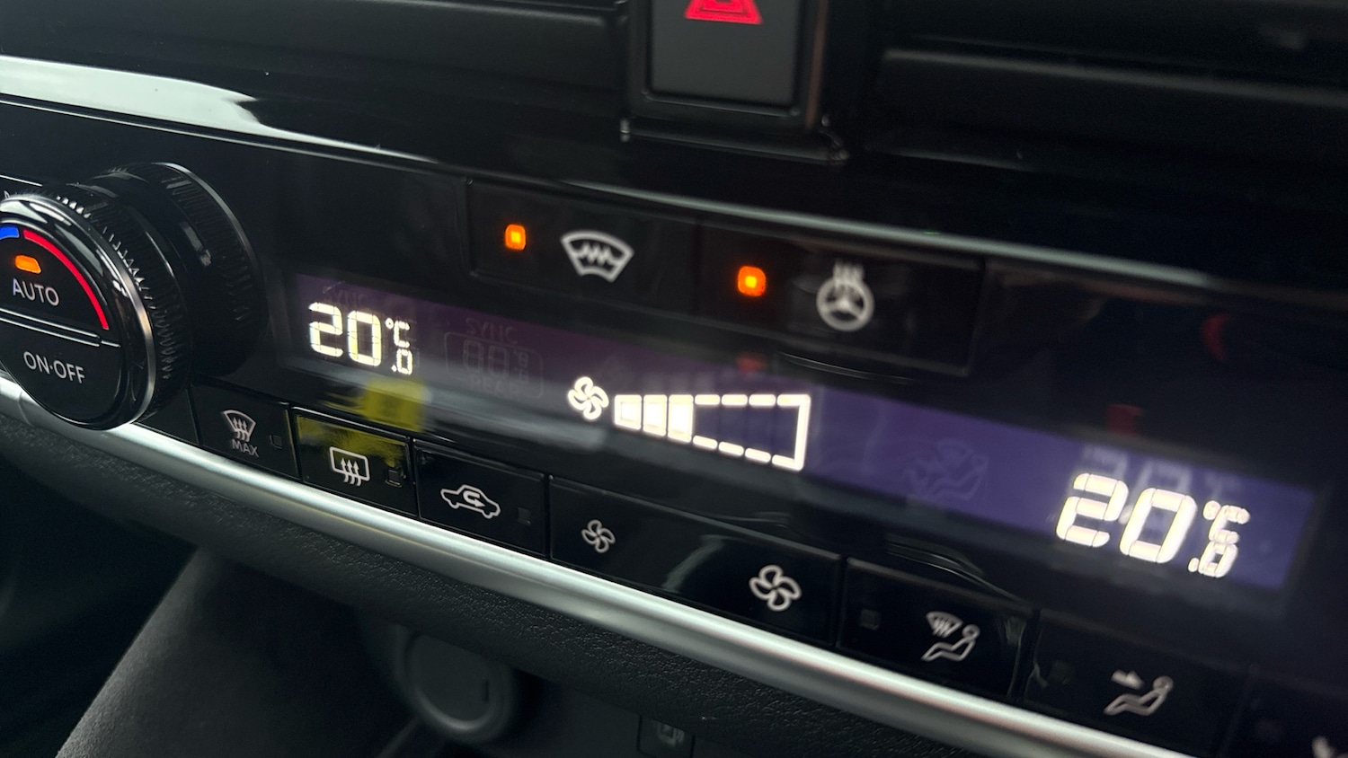 Used Nissan Qashqai 2024 for sale - 77420120: Photo 30