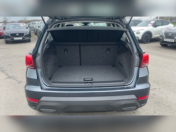 Used SEAT Arona 2024 for sale - 78080478: Photo