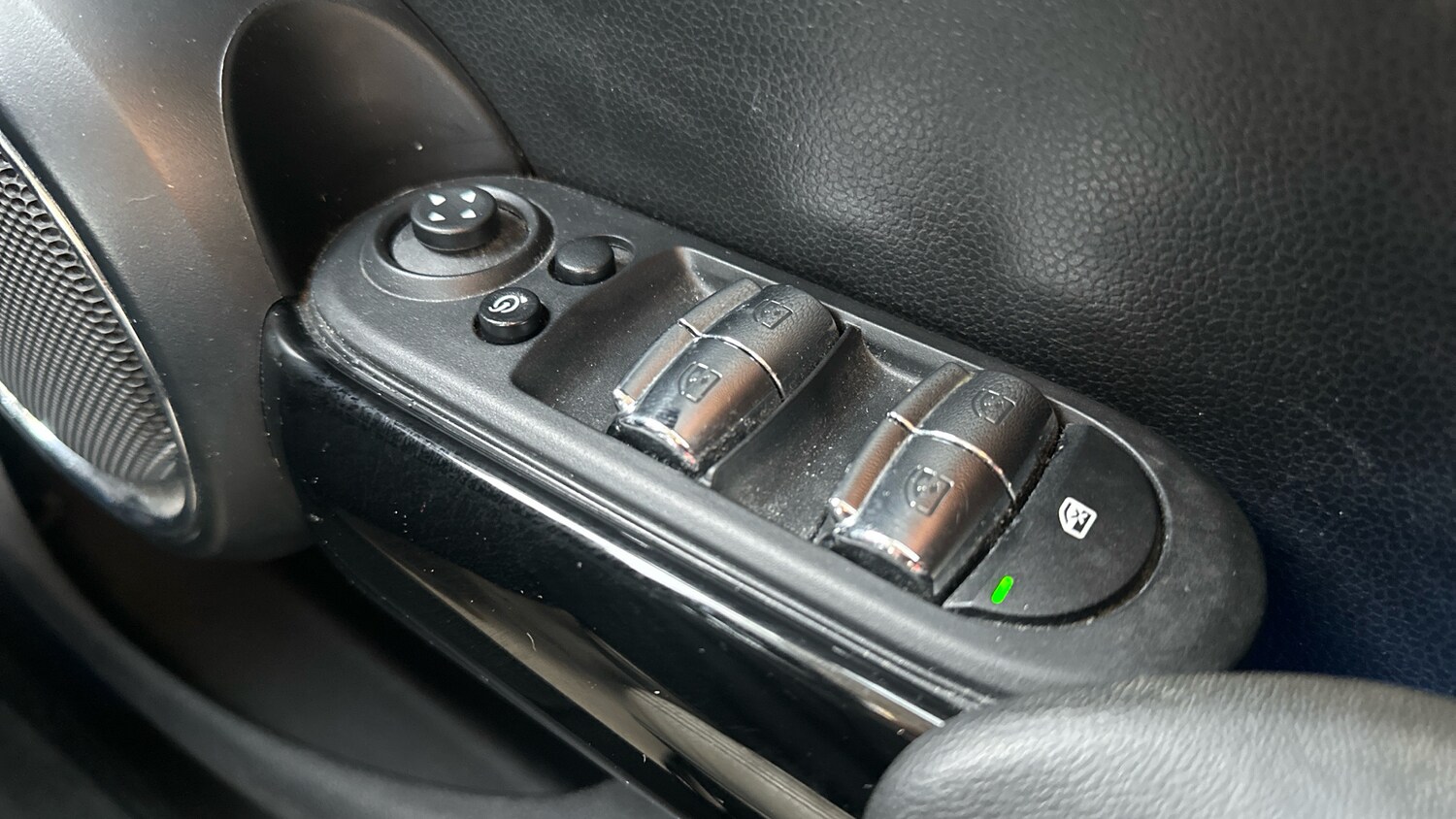 Used MINI Hatch 2019 for sale - 77105178: Photo 23