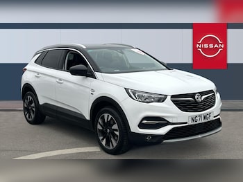 2022 (71) - 1.2 Turbo Griffin Edition 5dr Petrol Hatchback