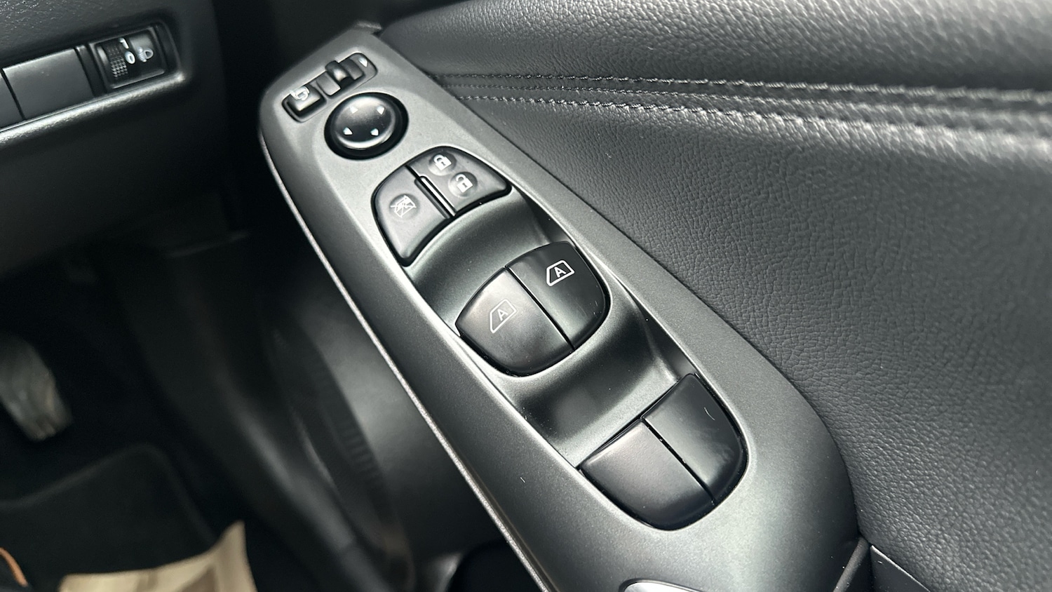 Used Nissan Juke 2024 for sale - 76979709: Photo 25