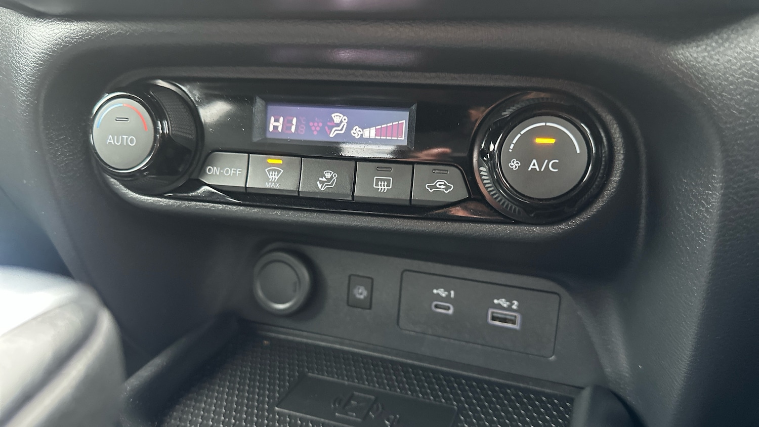 Used Nissan Juke 2024 for sale - 76979709: Photo 30