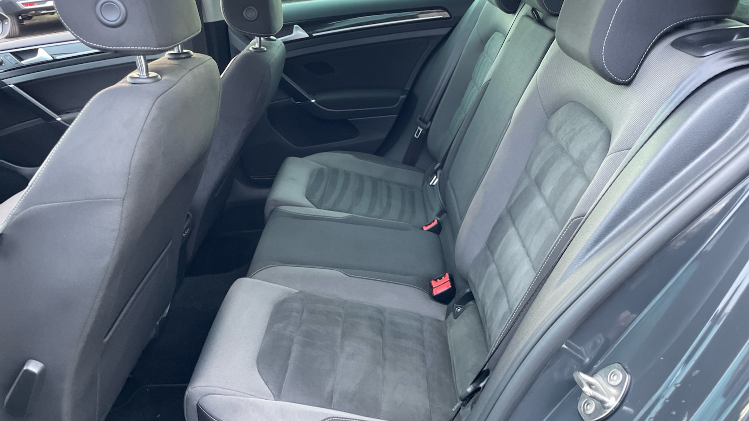 Used Volkswagen Golf 2019 for sale - 77393345: Photo 16