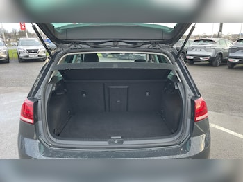 Used Volkswagen Golf 2019 for sale - 77393345: Photo