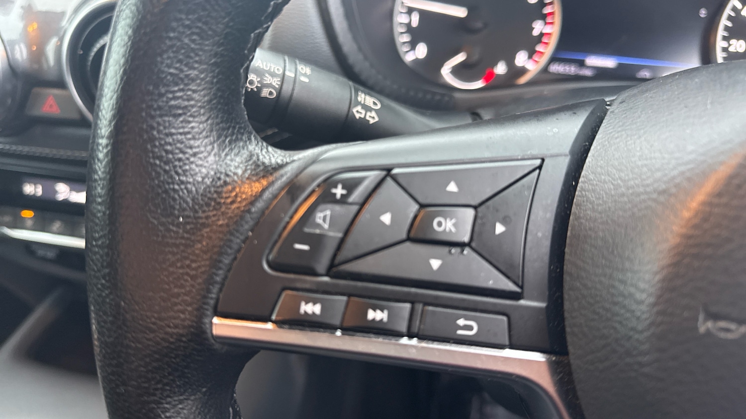 Used Nissan Juke 2022 for sale - 76835297: Photo 21