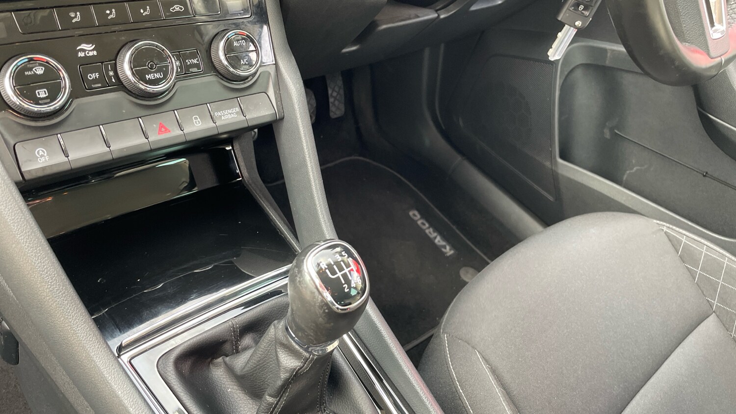 Used Skoda Karoq 2019 for sale - 76299269: Photo 13