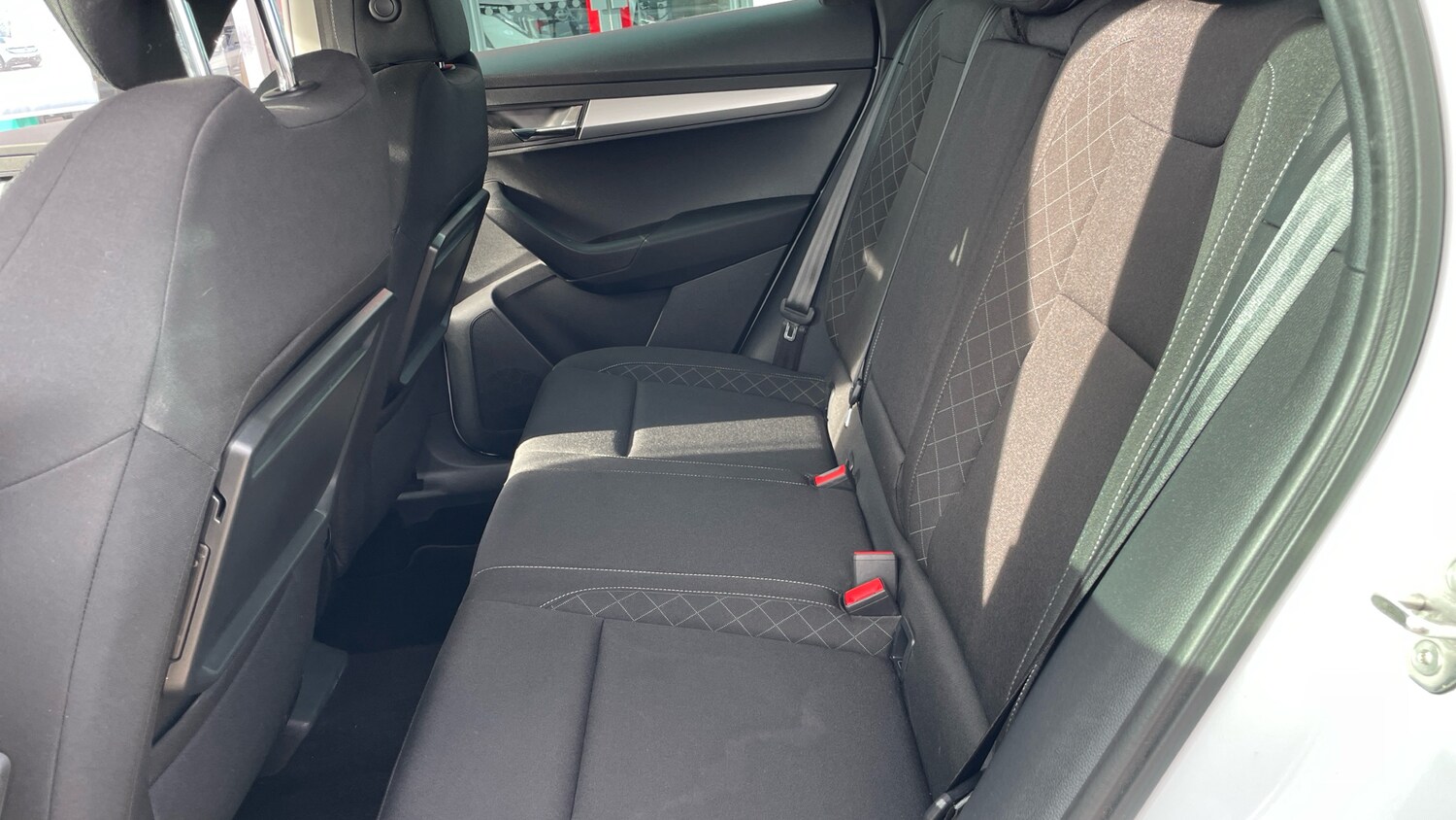 Used Skoda Karoq 2019 for sale - 76299269: Photo 16