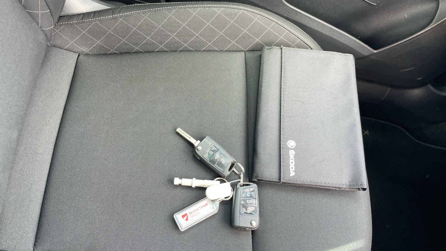 Used Skoda Karoq 2019 for sale - 76299269: Photo 19