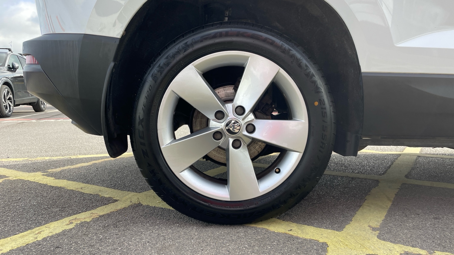 Used Skoda Karoq 2019 for sale - 76299269: Photo 7