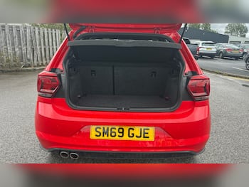 Used Volkswagen Polo 2019 for sale - 79742205: Photo