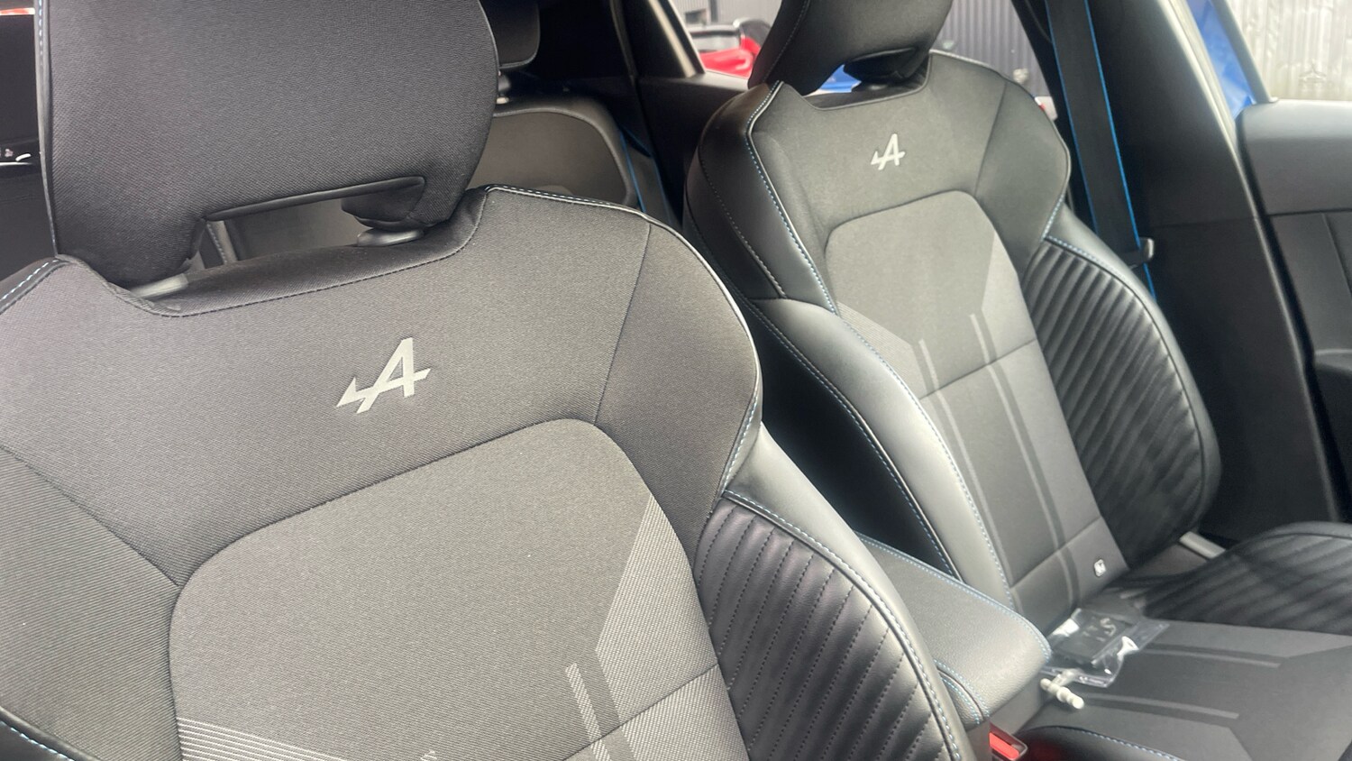 Used Renault Clio 2024 for sale - 76344525: Photo 15